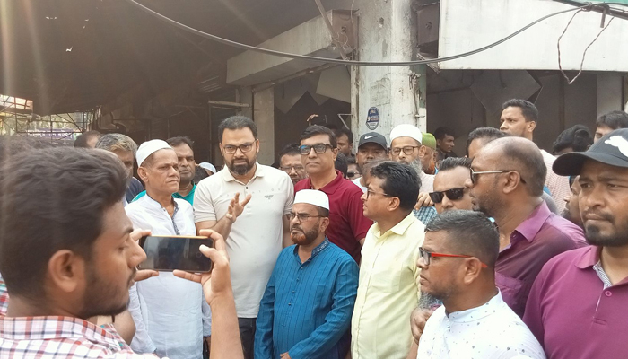 সরকারের মদদপুষ্টরাই অগ্নিকাণ্ড ঘটাচ্ছে: আমিনুল হক