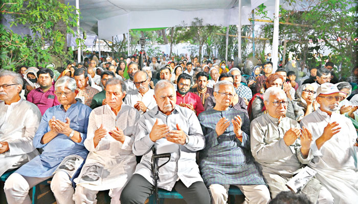 ডা. জাফরুল্লাহর আকুতি ছিল দেশ বাঁচানোর