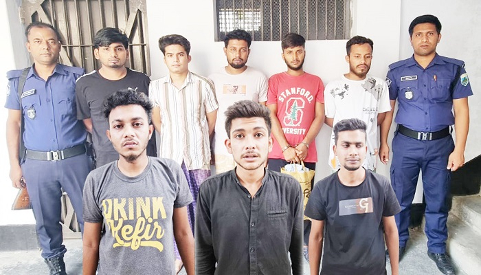 সাঁথিয়ায় ৫ লাখ ৭০ হাজার টাকা ছিনতাইয়ের ঘটনায় গ্রেপ্তার ৮