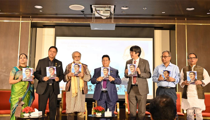 জাপানি ‘মাঙ্গা’ ফর্মে বঙ্গবন্ধুকে নিয়ে কমিক বই