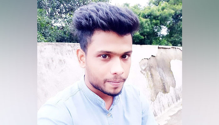 প্রতিপক্ষের হামলায় সাবেক পুলিশ সদস্য নিহত