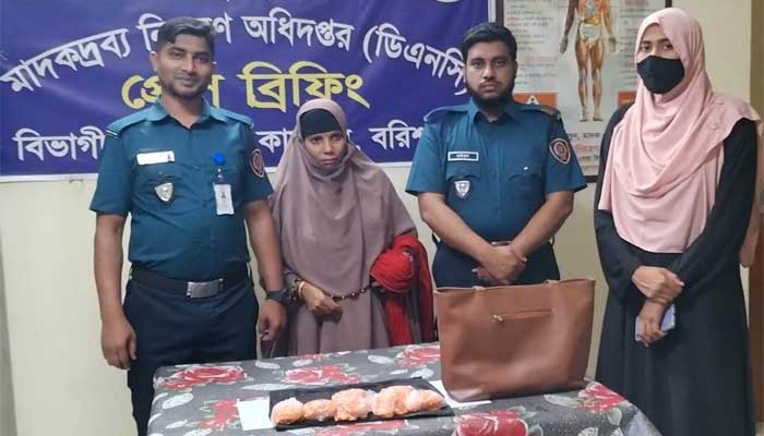 বরিশালে ৭ হাজার ইয়াবাসহ নারী গ্রেপ্তার
