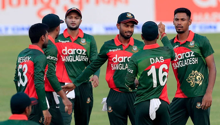 বাংলাদেশের ৫০০ কত দূর!