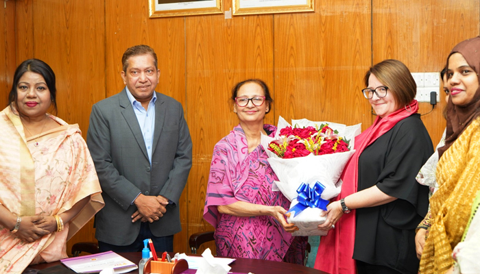 প্রযুক্তি ও স্টিম শিক্ষায় নারীর অংশগ্রহণ বাড়তে ইউএনউইমেনকে কাজ করার আহ্বান