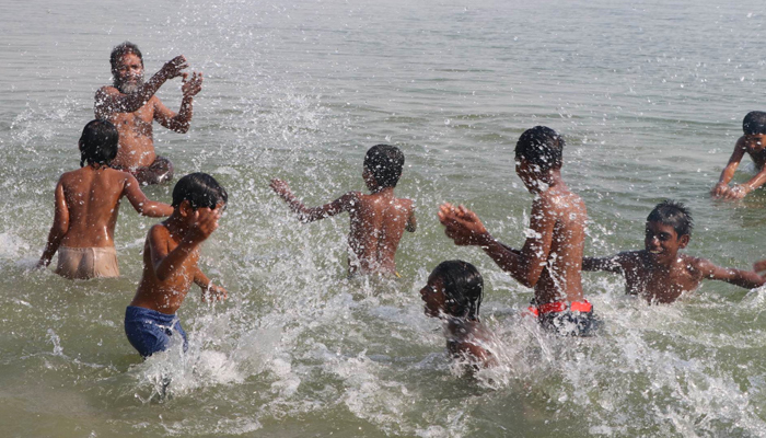 রাজশাহীতে মৌসুমের সর্বোচ্চ তাপমাত্রা