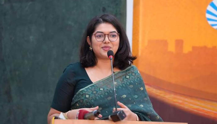 উত্তর সিটির ‘চিফ হিট অফিসার’ মেয়র আতিকের মেয়ে বুশরা উত্তর সিটির ‘চিফ হিট অফিসার’ মেয়র আতিকের মেয়ে বুশরা