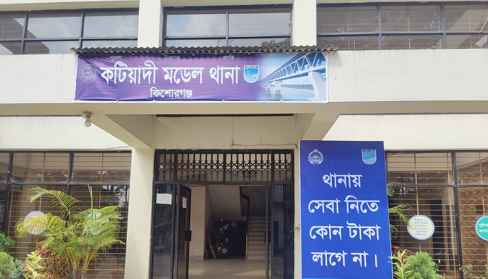 ওয়ারিশ নিয়ে সালিশে গিয়ে লাশ হলেন বৃদ্ধ ওয়ারিশ নিয়ে সালিশে গিয়ে লাশ হলেন বৃদ্ধ