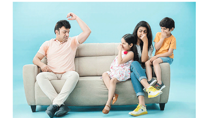 ঘামের দুর্গন্ধ এড়াতে যা করতে হবে