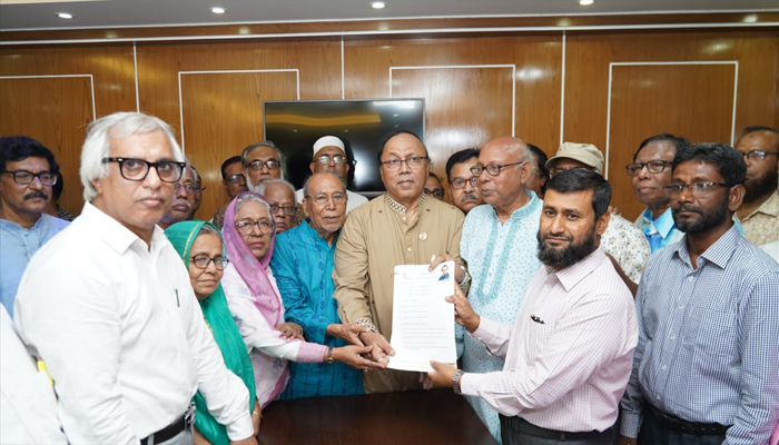 রাসিক নির্বাচনে মনোনয়নপত্র জমা দিলেন আ.লীগের প্রার্থী লিটন