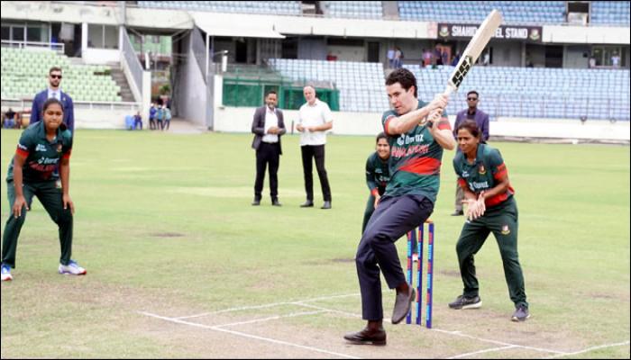 জাহানারাদের সঙ্গে খেললেন অস্ট্রেলিয়ার পররাষ্ট্রমন্ত্রী