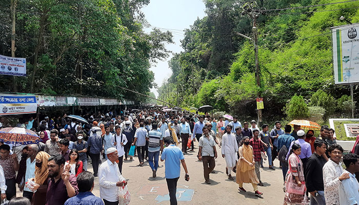 চবির ভর্তি পরীক্ষা শুরু