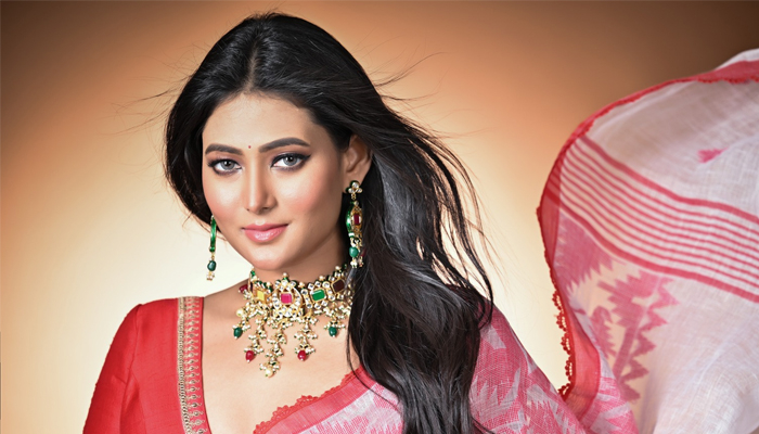 অধরা বললেন, দর্শকদের রায়ের অপেক্ষায় আছি