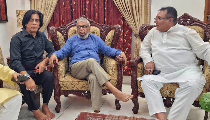 মেয়র আরিফের সঙ্গে দেখা করলেন জাপার বাবুল