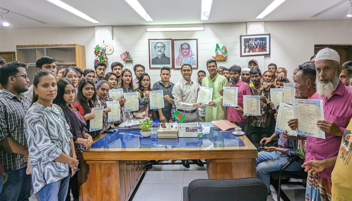 ঢাবি ক্যাম্পাসে রিকশা ভাড়া নির্ধারণ, রোববার থেকে কার্যকর