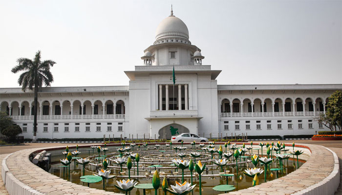 হাইকোর্টের দুই আইন কর্মকর্তার বেঞ্চ বদল