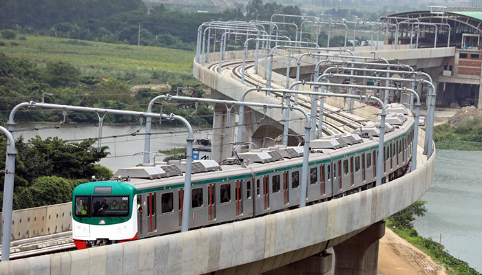 ১২ ঘণ্টা চলবে মেট্রোরেল, বন্ধ শুক্রবার