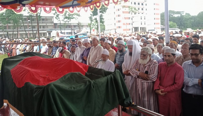 শ্রদ্ধা ও ভালোবাসায় সিরাজুল আলম খানকে চির বিদায় শ্রদ্ধা ও ভালোবাসায় সিরাজুল আলম খানকে চির বিদায়