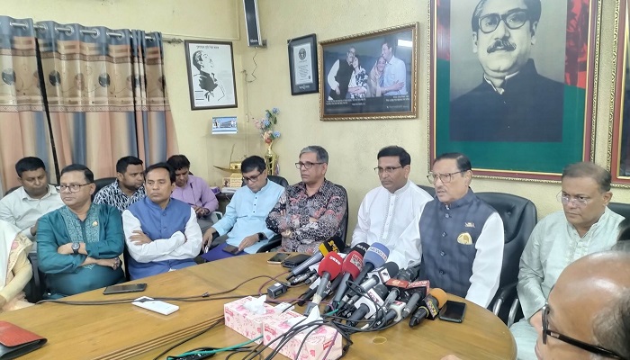 শান্তিরক্ষী বাহিনীকে প্রশ্নবিদ্ধ করতে বিএনপি অপপ্রচার চালাচ্ছে: কাদের শান্তিরক্ষী বাহিনীকে প্রশ্নবিদ্ধ করতে বিএনপি অপপ্রচার চালাচ্ছে: কাদের
