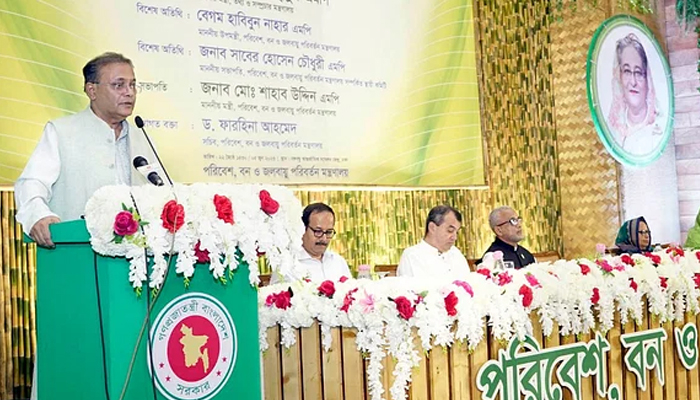 পরিবেশ রক্ষায় ব্যর্থ হলে কাঠগড়ায় দাঁড়াতে হবে: তথ্যমন্ত্রী