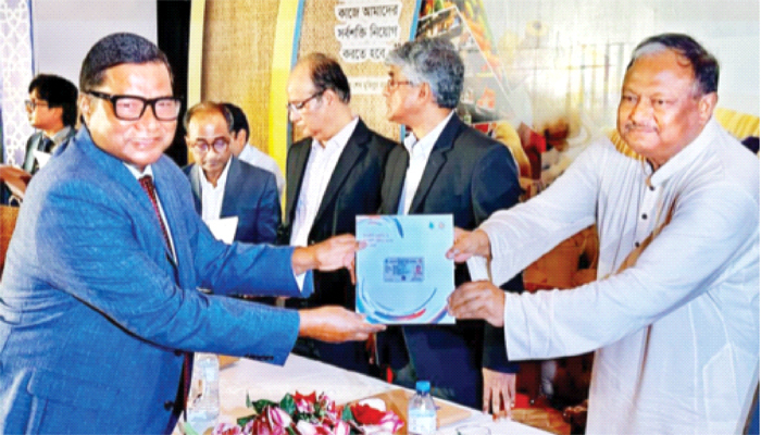 সিআইপি কার্ড পেলেন এম. আমানউল্লাহ