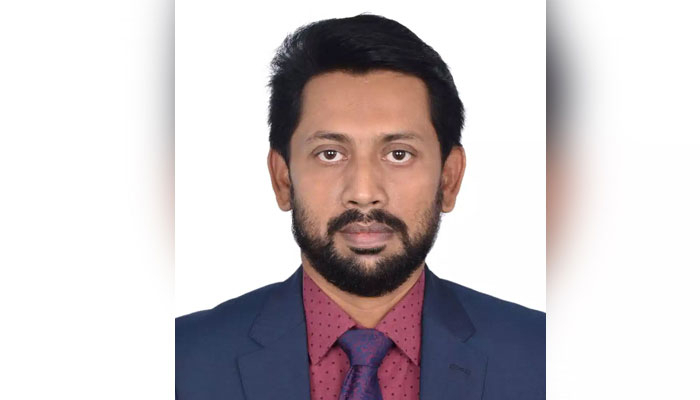 বহিষ্কার হয়েও ভোটে থাকছেন রূপন