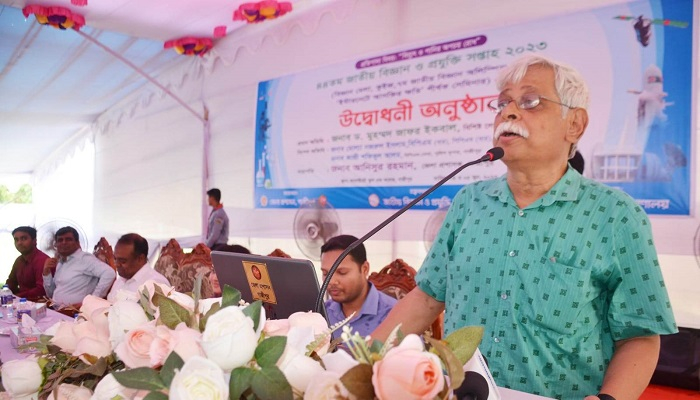 বাংলাদেশের চেয়ে বেশি মূল্য দিয়ে কেউ স্বাধীনতা কেনেনি: জাফর ইকবাল