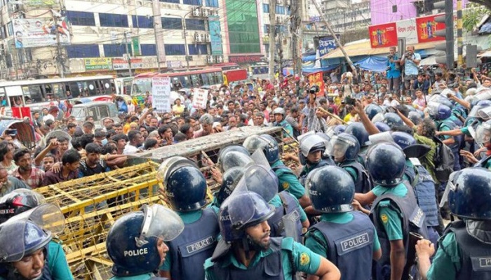 পুলিশের বাধায় পণ্ড গণতন্ত্র মঞ্চের বিক্ষোভ কর্মসূচি