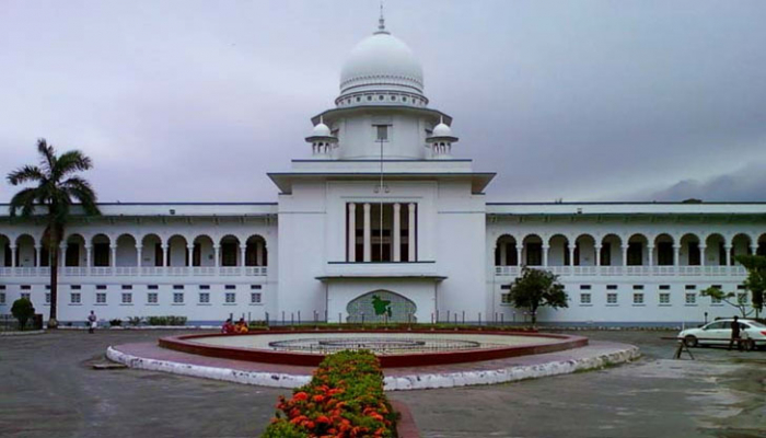 পুরান ঢাকার শতবর্ষী পুকুর ভরাটে স্থিতাবস্থা