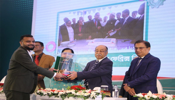 ‘ন্যাশনাল প্রোডাক্টিভিটি অ্যান্ড কোয়ালিটি এক্সিলেন্স অ্যাওয়ার্ড ২০২১’ পেলো সিম ফেব্রিক্স লিমিটেড
