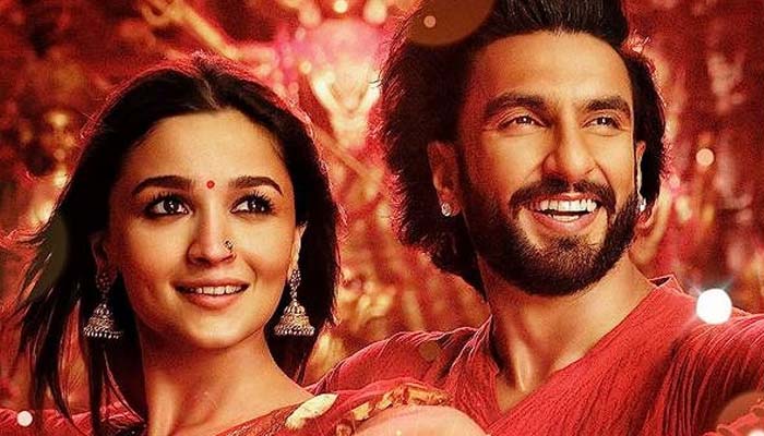 করণ জোহরের নতুন সিনেমার টিজারে হতাশ দর্শক করণ জোহরের নতুন সিনেমার টিজারে হতাশ দর্শক