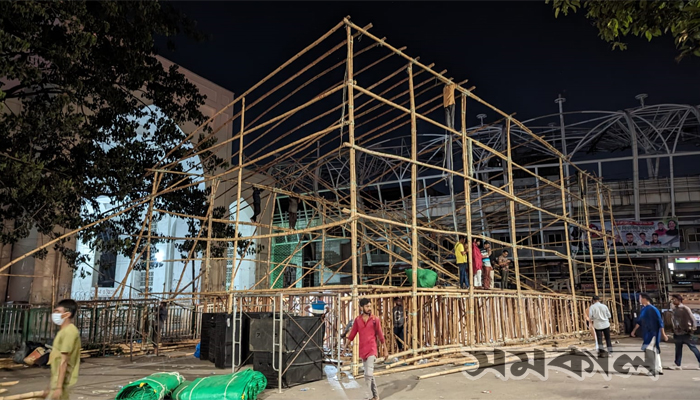 রাত পোহালেই আ.লীগের শান্তি সমাবেশ, প্রস্তুত হচ্ছে মঞ্চ রাত পোহালেই আ.লীগের শান্তি সমাবেশ, প্রস্তুত হচ্ছে মঞ্চ