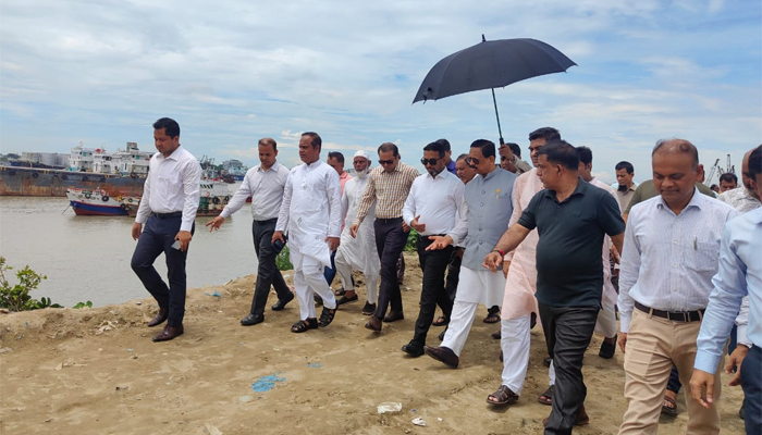 কর্ণফুলীর তীর রক্ষায় পার্ক-মাঠ নির্মাণের উদ্যোগ কর্ণফুলীর তীর রক্ষায় পার্ক-মাঠ নির্মাণের উদ্যোগ