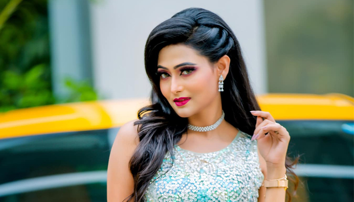 শুটিং শিডিউল নিয়ে হতাশ এই নায়িকা