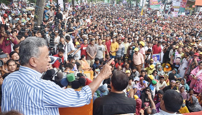 বিদেশিরা এসেছে ভোট চুরির আস্তানা ভেঙে দিতে: খসরু