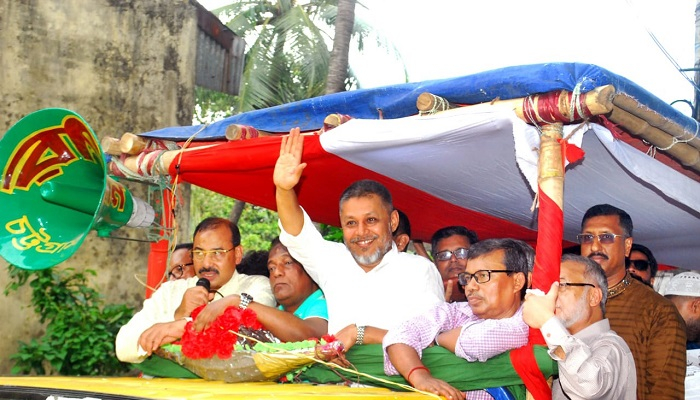 নির্বাচন ভণ্ডুল করতে একটি অপশক্তি মাথাচাড়া দিচ্ছে: আ জ ম নাছির