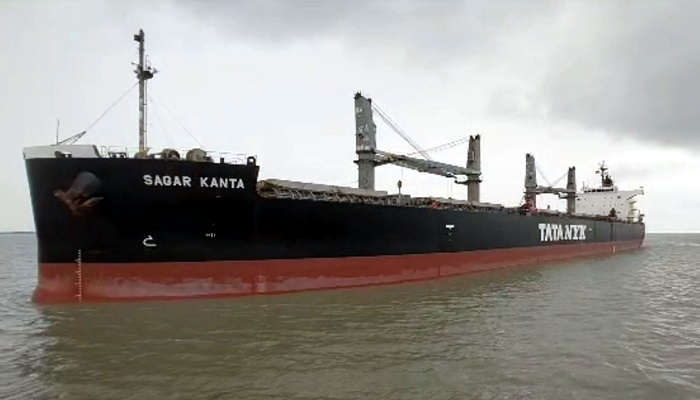 পায়রা তাপবিদ্যুৎ কেন্দ্রের জন্য এলো ৩৭ হাজার টন কয়লা