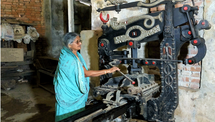 কাঙাল হরিনাথের প্রেস জাদুঘরে হস্তান্তরে চুক্তি