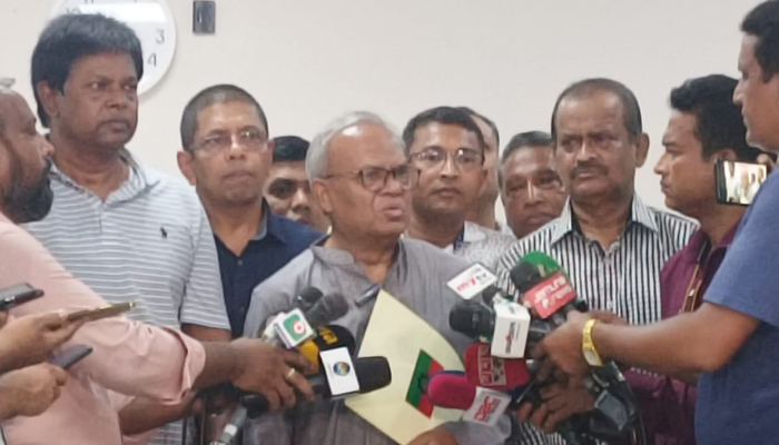 ইসির চায়ের আমন্ত্রণ প্রত্যাখ্যান করলেন রিজভী