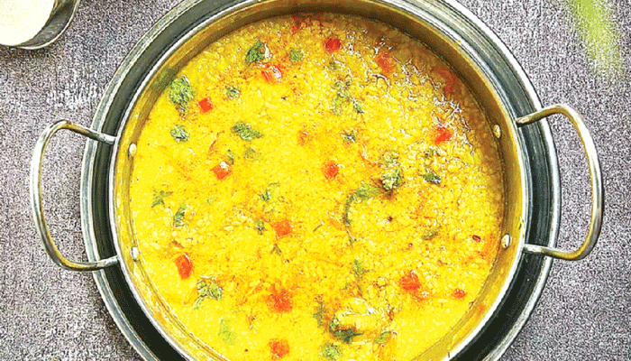 খিচুড়ির সঙ্গে
