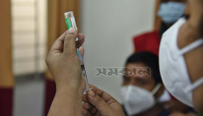 গাজীপুরে বাদ পড়া ব্যক্তিরা করোনার টিকা পাবেন আজ