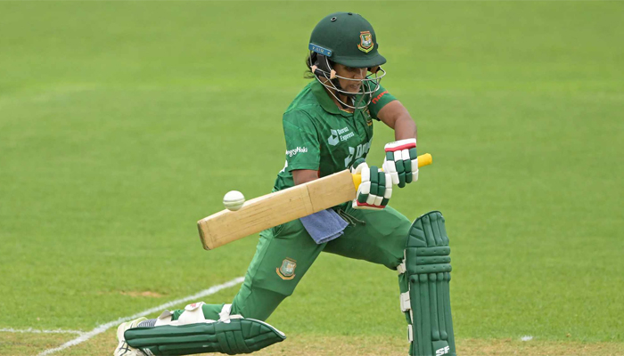 দেশের নারী ক্রিকেটে ফারজানার প্রথম সেঞ্চুরি