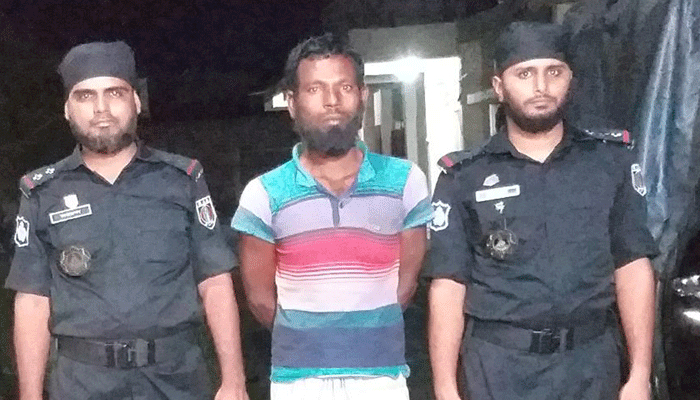 নাটোরে হত্যা মামলার আসামি গ্রেপ্তার