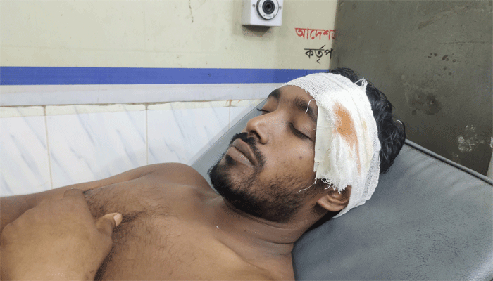 জুয়া খেলার প্রতিবাদ করায় হামলা, ছাত্রলীগ-যুবলীগের ৯ নেতাকর্মী আহত
