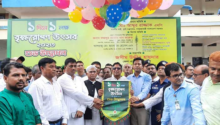 নির্বাচিত সরকার কারও দাবিতে পদত্যাগ করবে না: কৃষিমন্ত্রী
