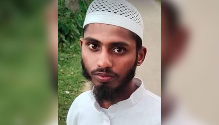নামাজ পড়তে গিয়ে সংঘর্ষে প্রাণ যায় রেজাউলের