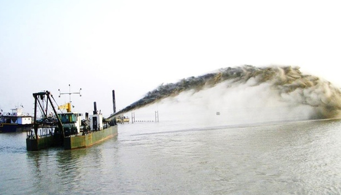 নদী খননে দুর্নীতি তদন্তে স্বাধীন কমিটি দাবি