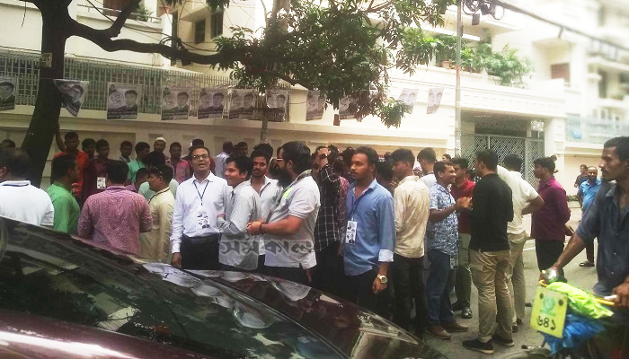 এজেন্ট জানেন না প্রার্থীর নাম, ভোটার উপস্থিতি নগণ্য