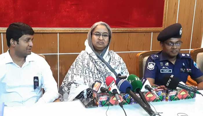 সংকট নেই, যথাসময়ে সব উপজেলায় বই পৌঁছে যাবে: শিক্ষামন্ত্রী সংকট নেই, যথাসময়ে সব উপজেলায় বই পৌঁছে যাবে: শিক্ষামন্ত্রী