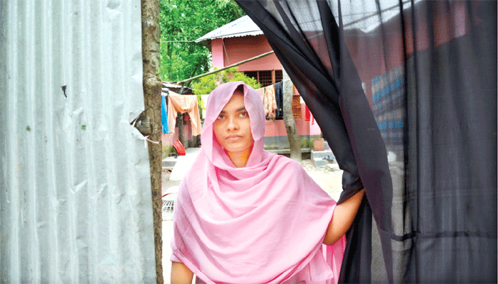 মা-বাবার শিক্ষায় রক্ষা দুটি জীবন