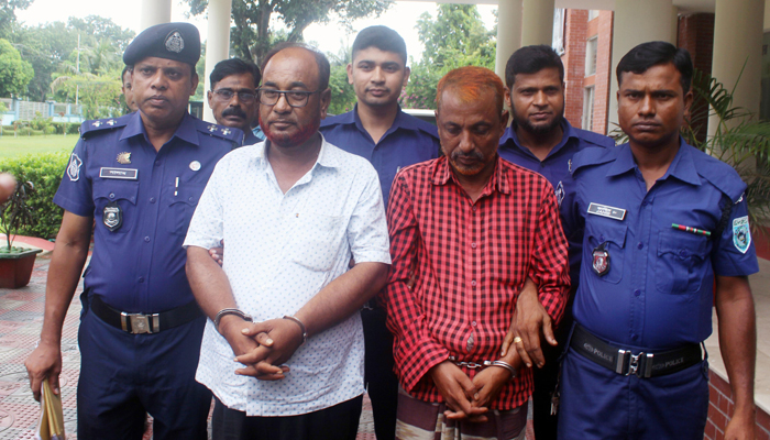 সম্মানহানি হওয়ায় স্ত্রীকে হত্যা সাবেক চেয়ারম্যানের
